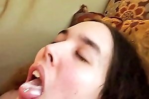 White T Girl Getting Barebacked And Cum On Mouth Eating
