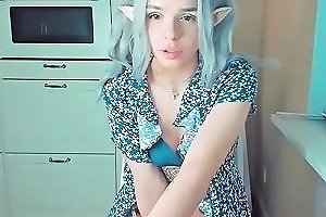 Elf Girl Masturbating For Fun